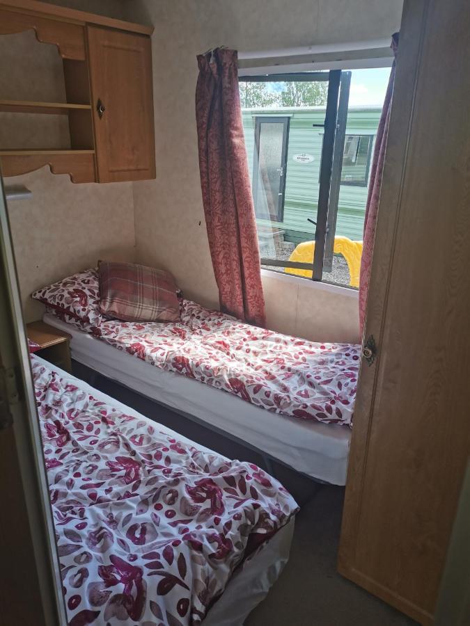Lochlands Caravan Park X Villa Forfar Exterior foto