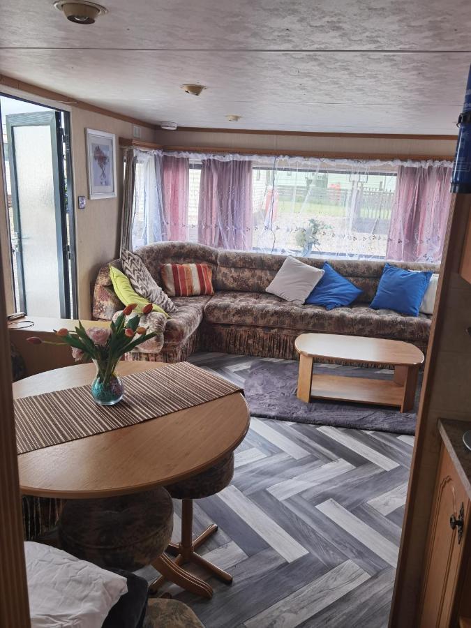 Lochlands Caravan Park X Villa Forfar Exterior foto