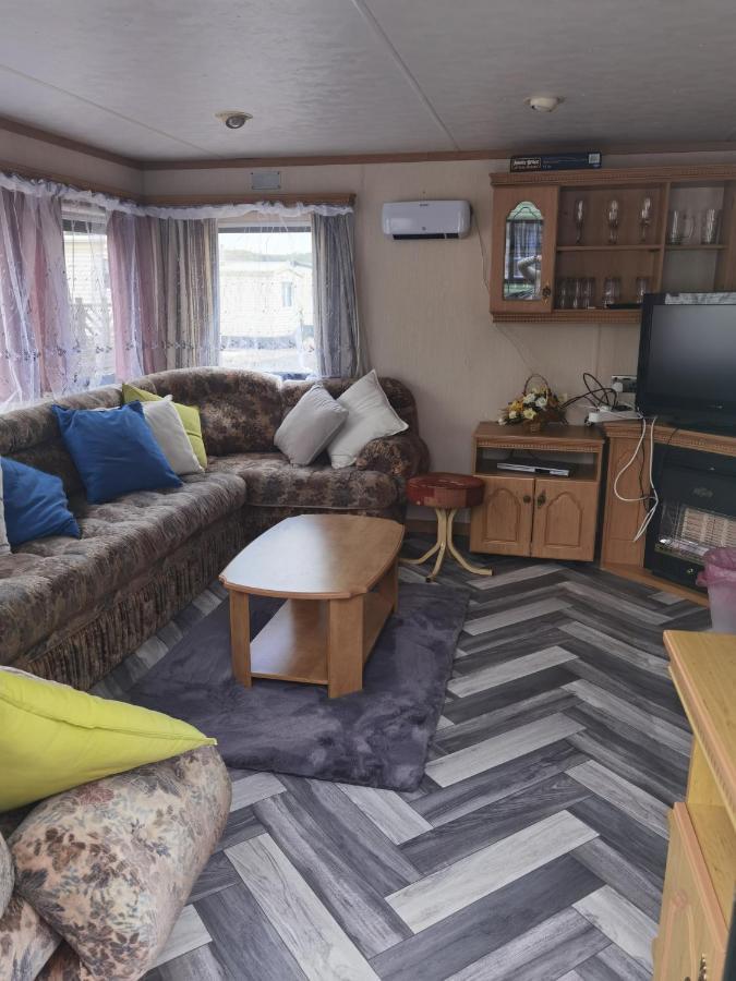 Lochlands Caravan Park X Villa Forfar Exterior foto